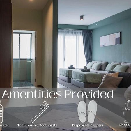 Deluxe Seaview Suite Twin Bed By The Only Bnb Tanjung Tokong Экстерьер фото